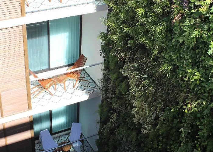 Soul Boutique & (adults Only) 5*